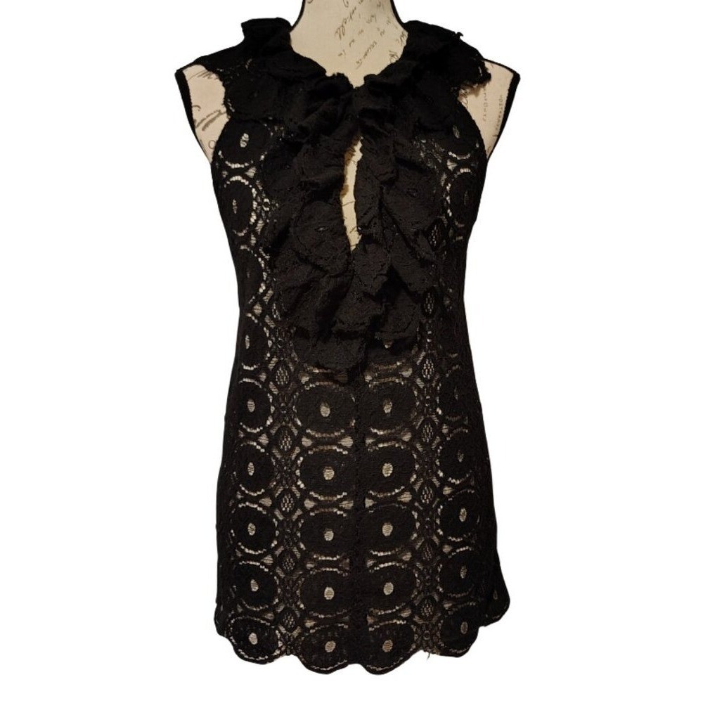 Womens Romantic Goth Black Lace Ruffle Front Sleeveless Top M Dark Coquette Boho